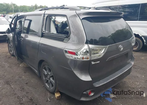 2019 Toyota Sienna Se 8 Passenger from USA, damaged, VIN 5TDXZ3DC4KS014221